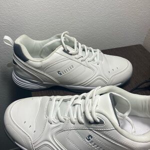 Men pickle ball shoes